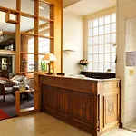 Logis Des Châteaux De La Loire Hotel