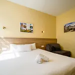 Hotel Logis Des Châteaux De La Loire