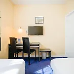 Hotel Logis Des Châteaux De La Loire