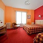 Hotel Logis Des Chateaux De La Loire 2*