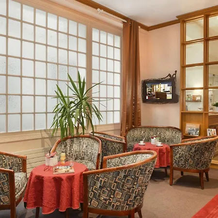 Logis Des Chateaux De La Loire Tours