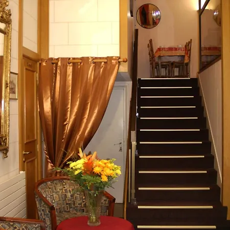 Logis Des Chateaux De La Loire