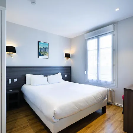 Logis Des Chateaux De La Loire Hotel 2*