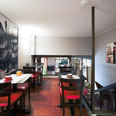 Hotel Logis Des Châteaux De La Loire
