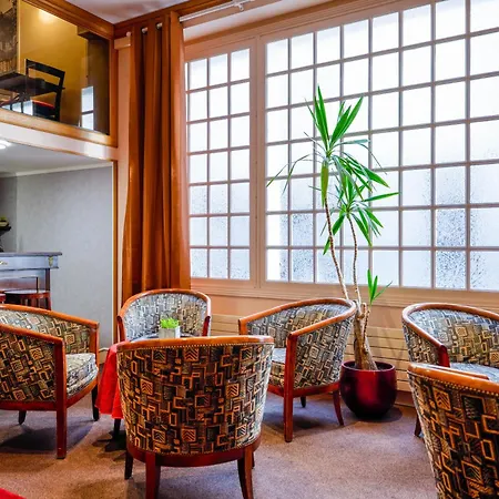 Logis Des Chateaux De La Loire Hotel 2*