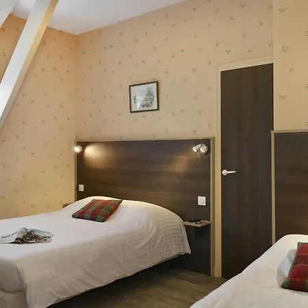Готель Logis Des Chateaux De La Loire 2*