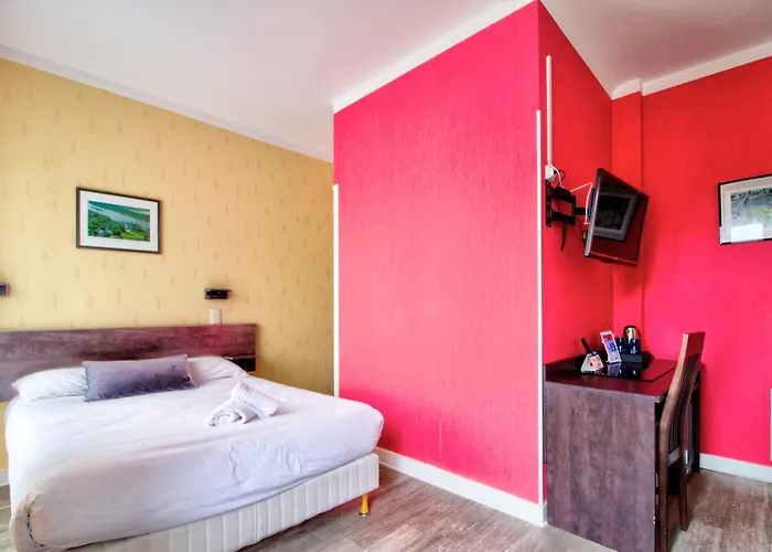 Hotel Logis Des Chateaux De La Loire Tours