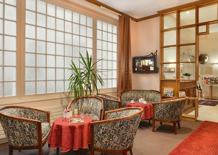 Logis Des Chateaux De La Loire Tours