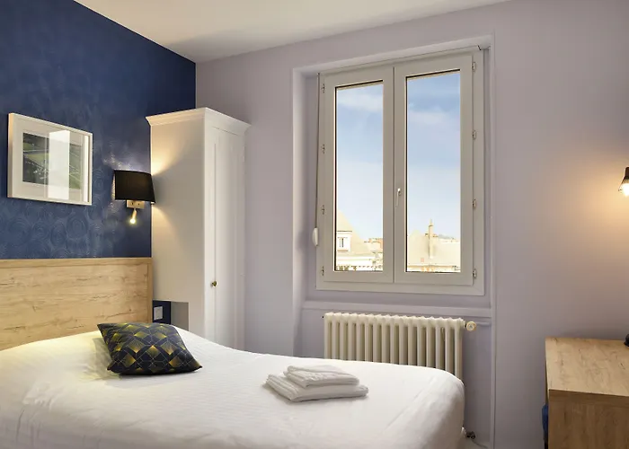 Logis Des Chateaux De La Loire Hotel 2*