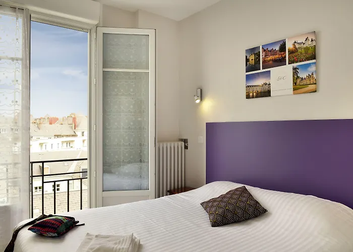 Logis Des Chateaux De La Loire Hotel 2*