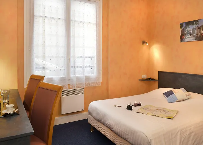 Logis Des Chateaux De La Loire Tours