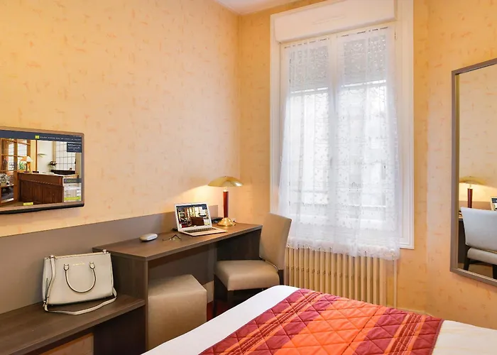 Logis Des Chateaux De La Loire 2* Tours