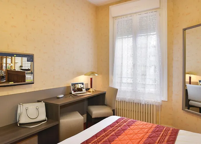 Logis Des Chateaux De La Loire