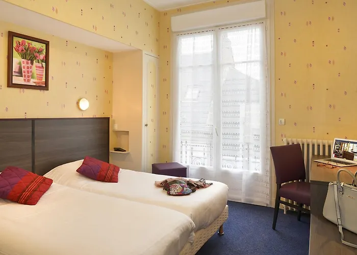 Hotel Logis Des Chateaux De La Loire Tours